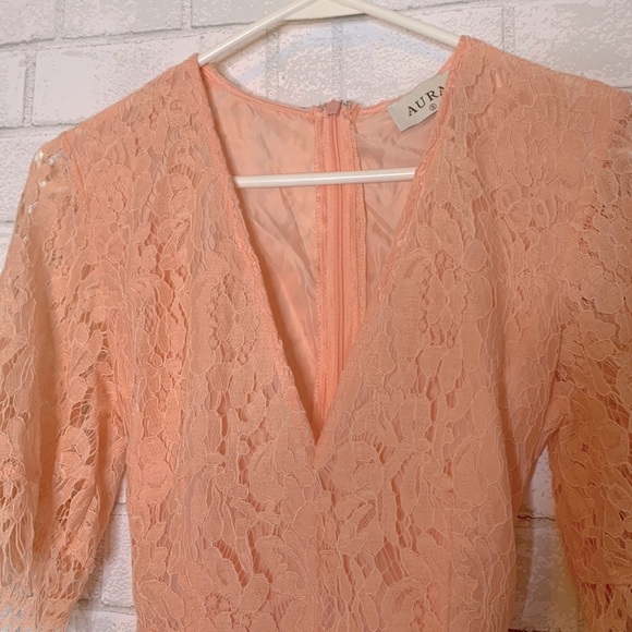 NWT Aura Peachy Pink Lace Romper - Picture 5 of 13